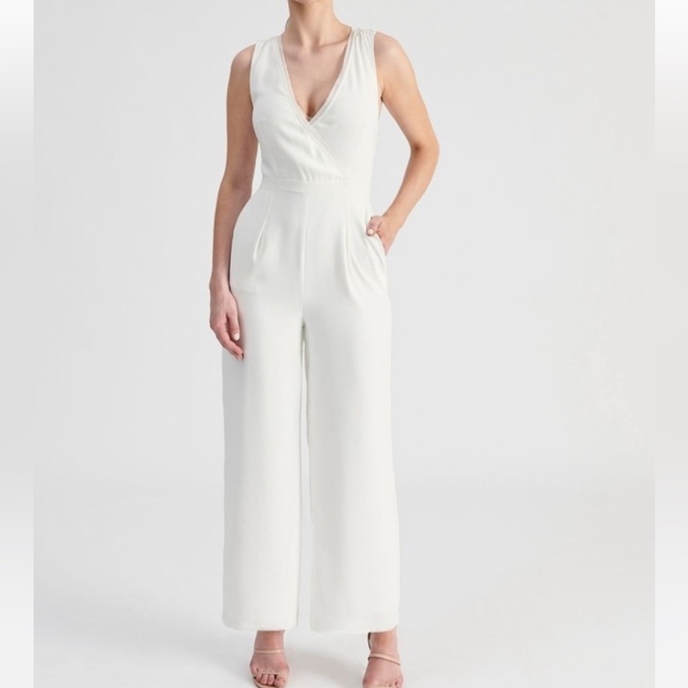 TOKITO Fabulous Jumpsuit in Ivory White colour. Mesh Lace Accents. Brand New - Picture 1 of 8